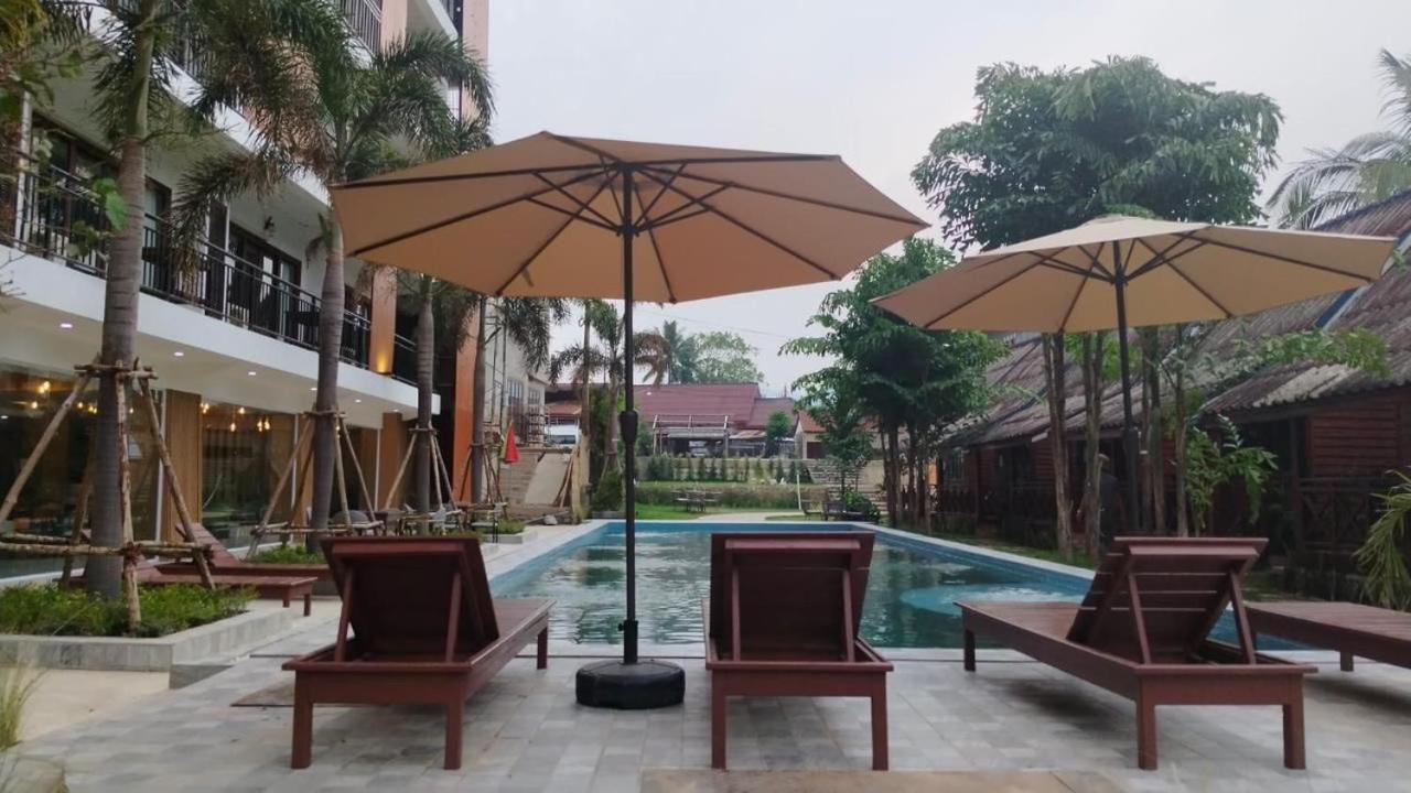 Vang Vieng Bungalows Екстериор снимка